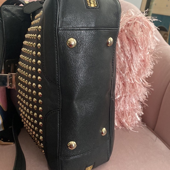 🖤✨EUC Rebecca Minkoff Elle Studded Satchel. - Picture 7 of 12